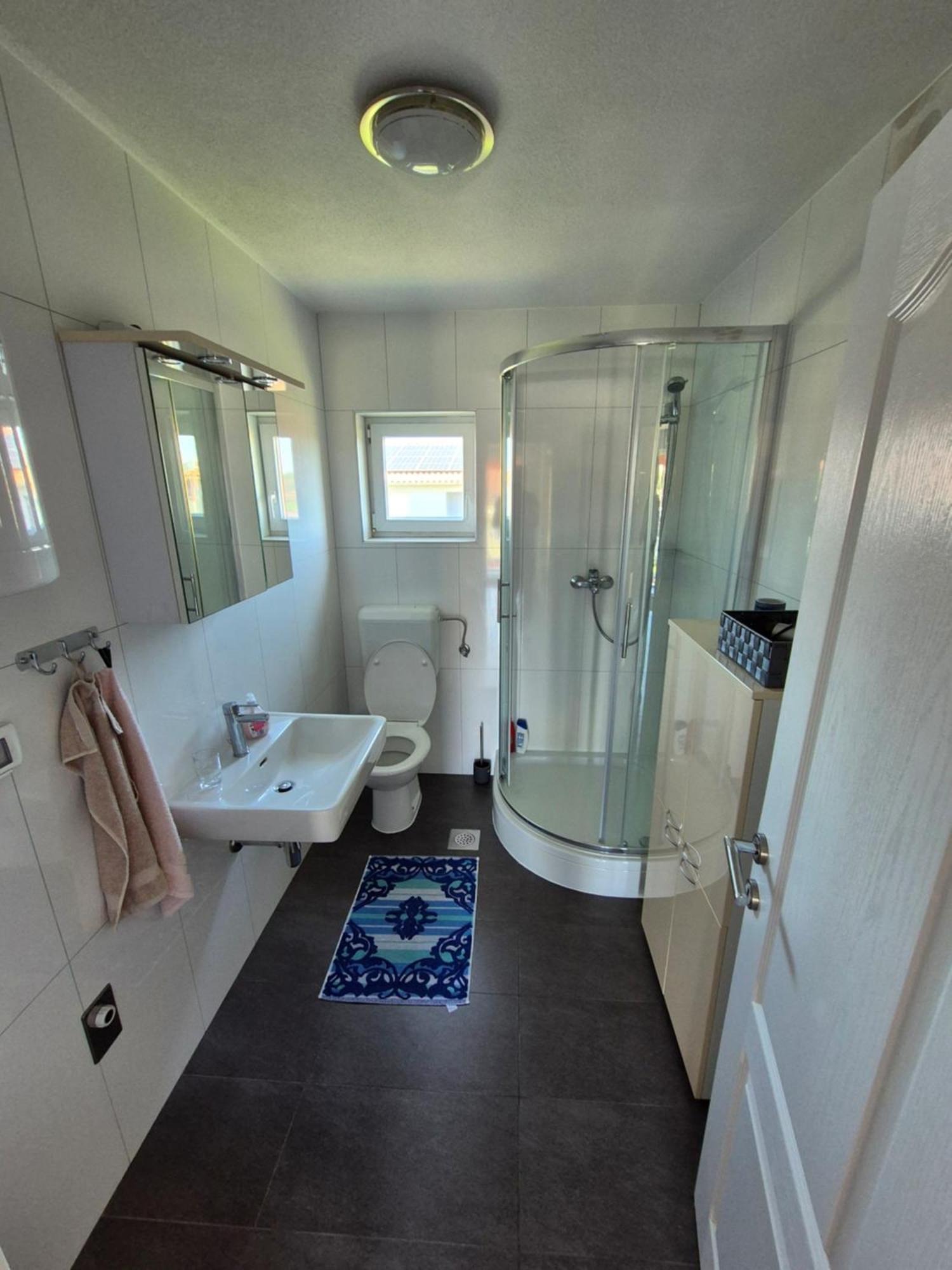 2 In Marica Apartma Pula